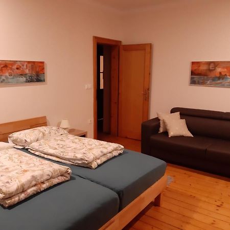 Triglav Apartment House Крань Екстер'єр фото
