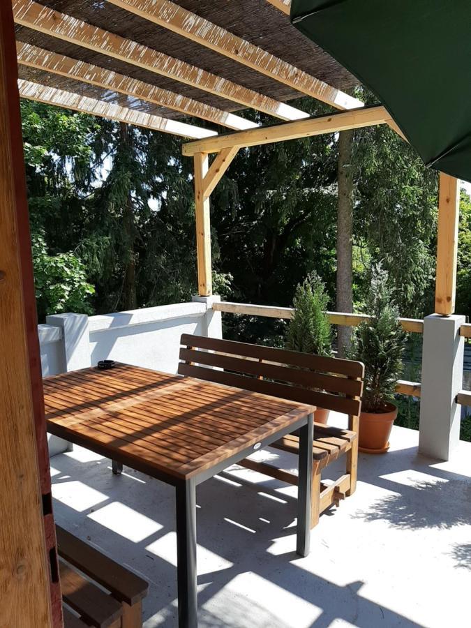 Triglav Apartment House Крань Екстер'єр фото